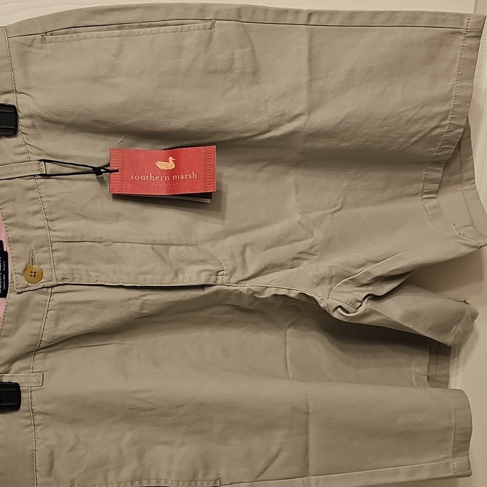 NWT Southern Marah khaki Shorts, SIZE 36